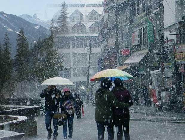 Chandigarh to Manali Taxi