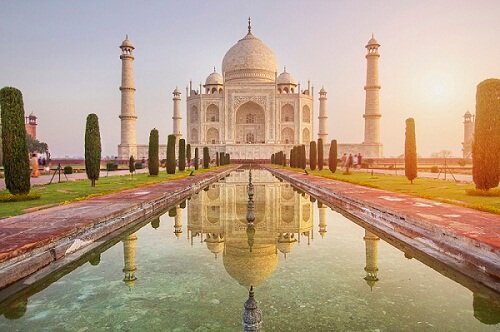 Chandigarh to Agra Taxi